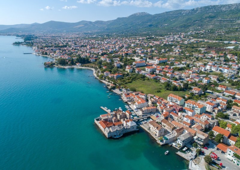 Prekrasan potez grada na obali: Mladima olakšali najveću životnu prepreku