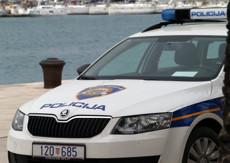 Jurnjavom motociklom u Splitu pokušao pobjeći policiji: Nakon što je ulovljen postalo je jasno i zašto