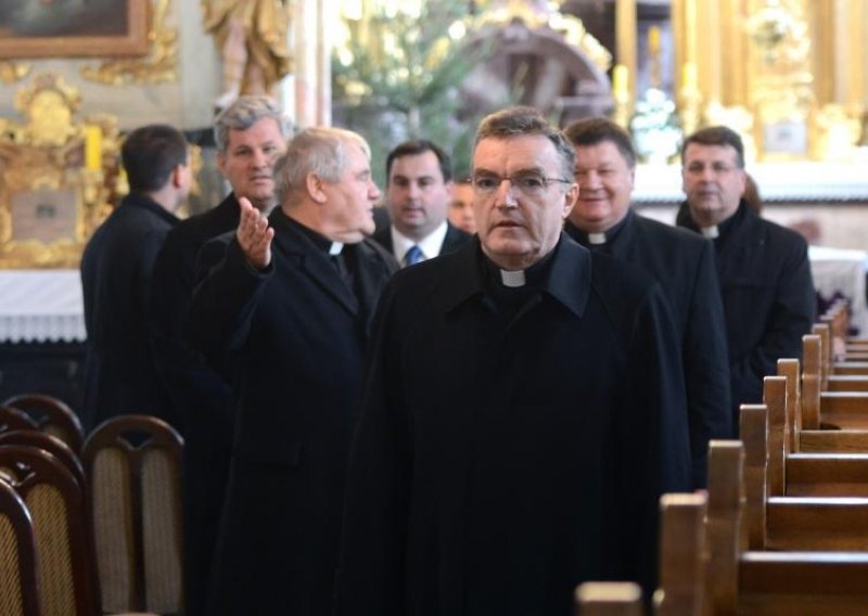 Bozanić i Lalovac razgovrali o porezu, biskupi o Elizabeti Gojan