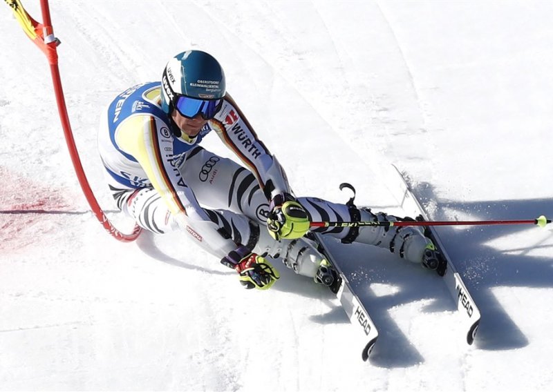 Norvežanki Tviberg i Nijemcu Schmidu zlato u paralelnom veleslalomu