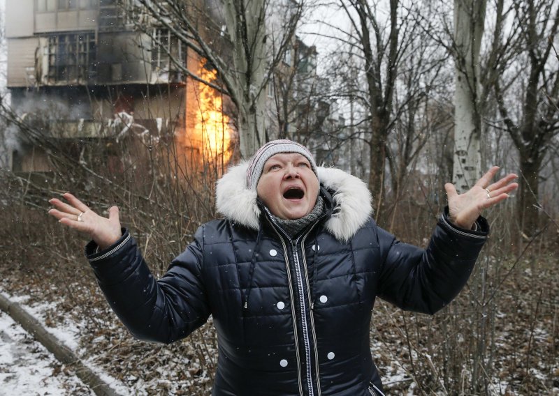 Ponovno zaoštrena situacija u Donbasu, deseci mrtvih s obje strane