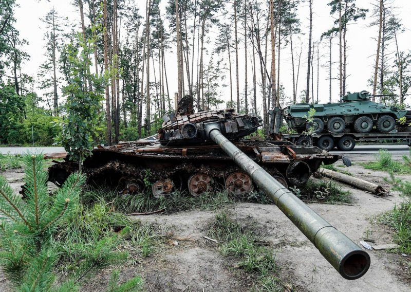 Institut za strateške studije: Rusija je izgubila pola svojih tenkova, no mogli bi se okrenuti jednom drugom rješenju
