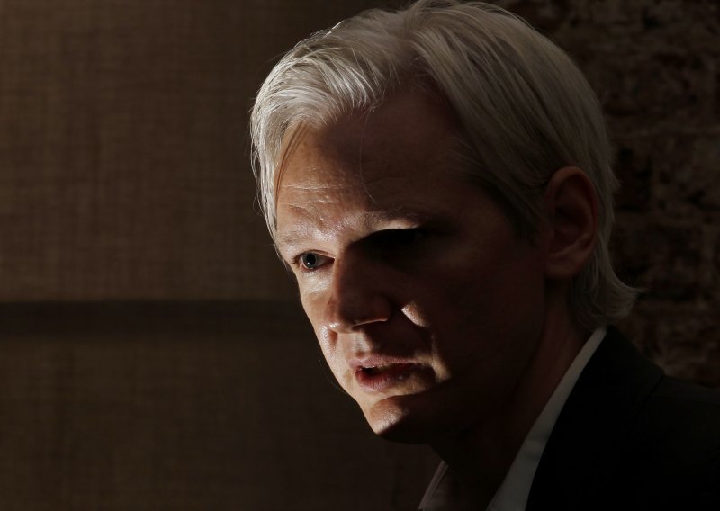 Biden: Assange je high-tech terorist