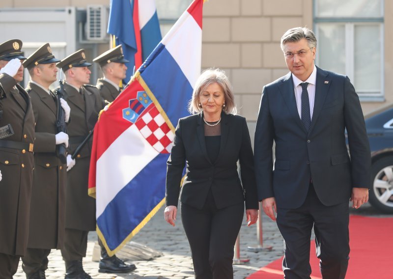 Plenković: Hrvatska neće graditi fizičke barijere na granici prema BiH