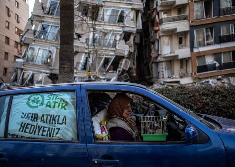 Turska: Nakon potresa pomoć se fokusira na beskućnike i siromašne