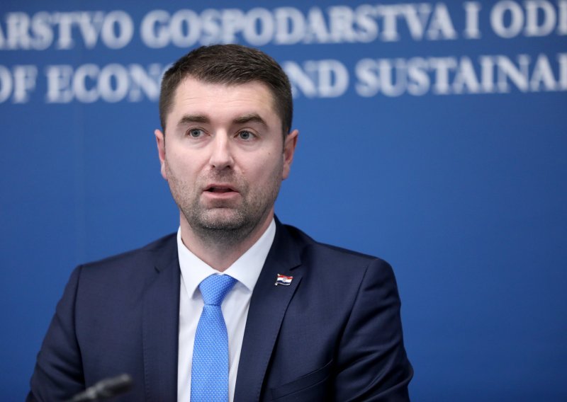 Filipović: 'Nema rata između trgovaca i Vlade, uskoro predstavljamo nove mjere'
