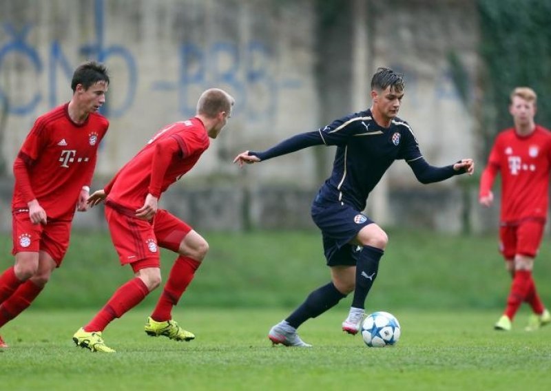 Mladi Dinamo ipak izgubio kod kuće protiv Bayerna