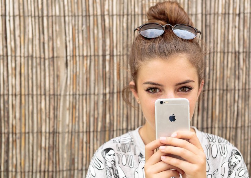 Mladi su ludi za iPhoneom: Evo kako je Apple uspio pridobiti cijelu jednu generaciju