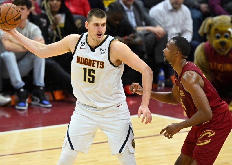 Nikola Jokić opet pokazao svima zašto je najbolji igrač NBA lige; jako loša večer Bogdanovića i Šarića