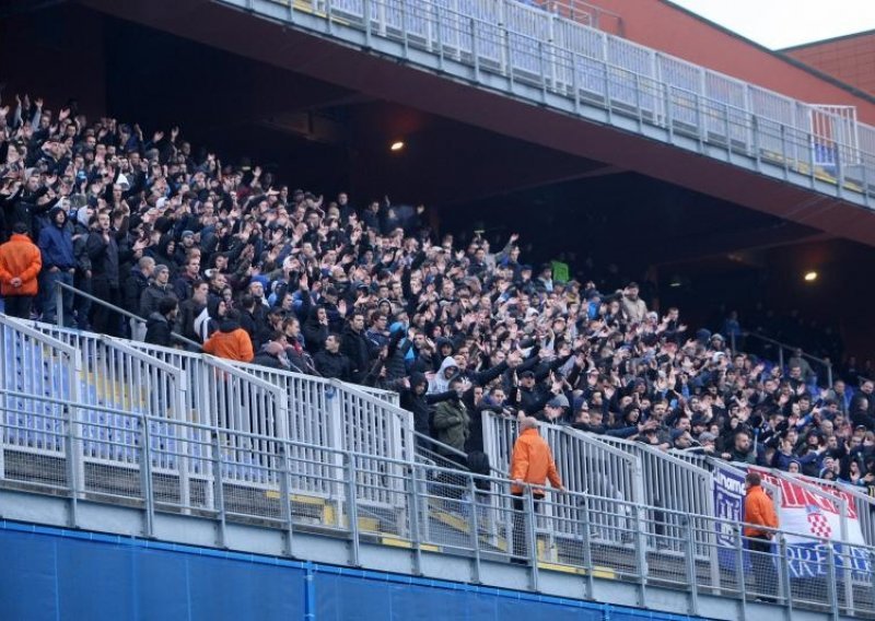 Dinamo preko noći na 'crnu listu' dodao još 800 navijača!