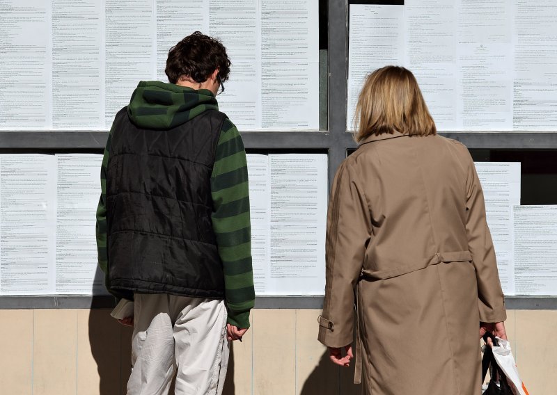 Za provedbu EU fondova država zapošljava 500 osoba, kreću natječaji