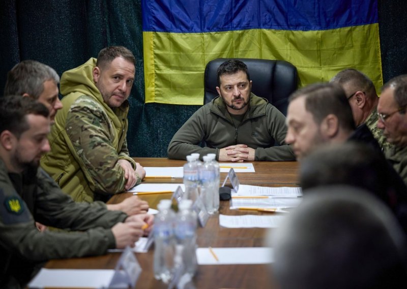 Nove smjene ukrajinskih visokih dužnosnika: Zelenski otpustio još trojicu regionalnih guvernera