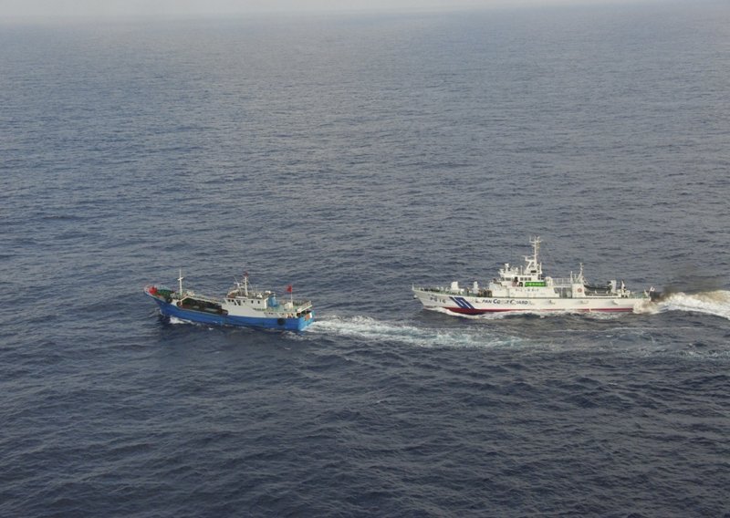 Japanska obalna straža zaplijenila kineski ribarski brod