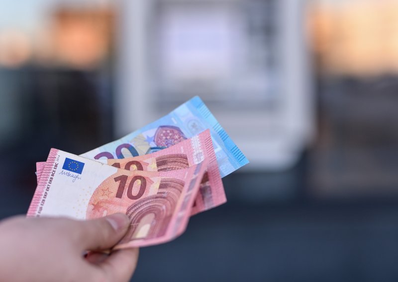 Još jedan slučaj utaje poreza: Petljajući s poslovanjem firme državu oštetio za 357 tisuća eura