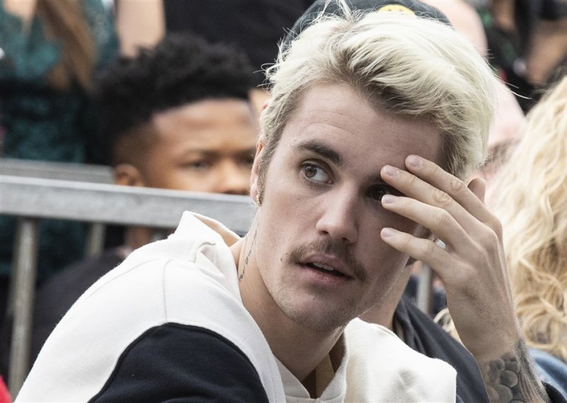 Justin Bieber je ponovo otkazao sve koncerte, fanovi su ozbiljno zabrinuti za njega
