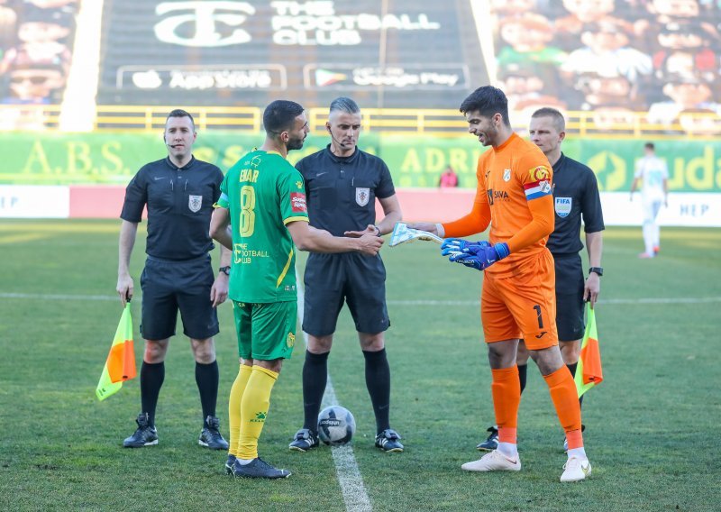 SuperSport Hrvatska nogometna liga, 24. kolo, Istra 1961 - Rijeka 0:2, 3.3.2023., video sažetak