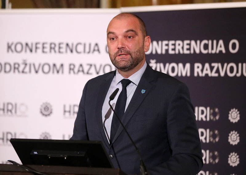Državni tajnik opovrgnuo Tomaševićeva objašnjenja o podizanju cijene vode