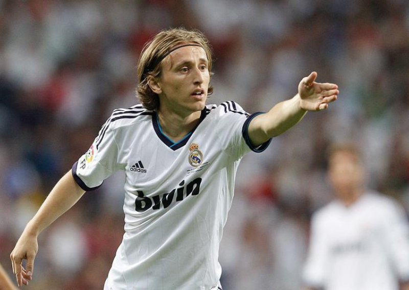 Mourinho zadovoljan kako se Modrić uklopio