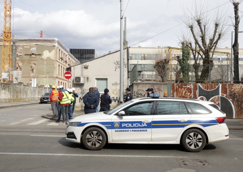 Srušio se dio zgrade u Zagrebu! Zbog mogućeg daljnjeg urušavanja blokiran promet Ilicom