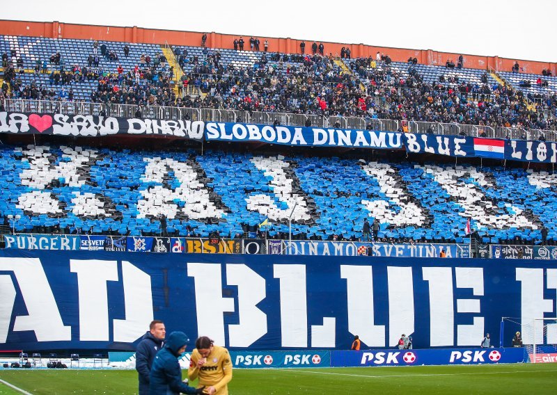 Bad Blue Boysi ništa ne prepuštaju slučaju; i zato dolaze pred hotel u kojem se kroji budućnost Dinama