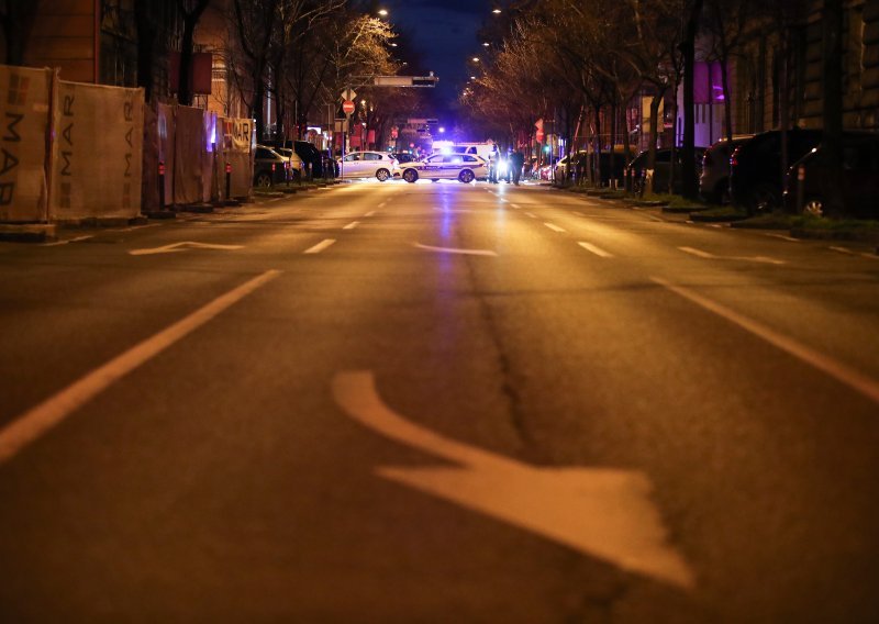 [FOTO] Policija blokirala promet u centru Zagreba, sve zbog BBB-ovaca