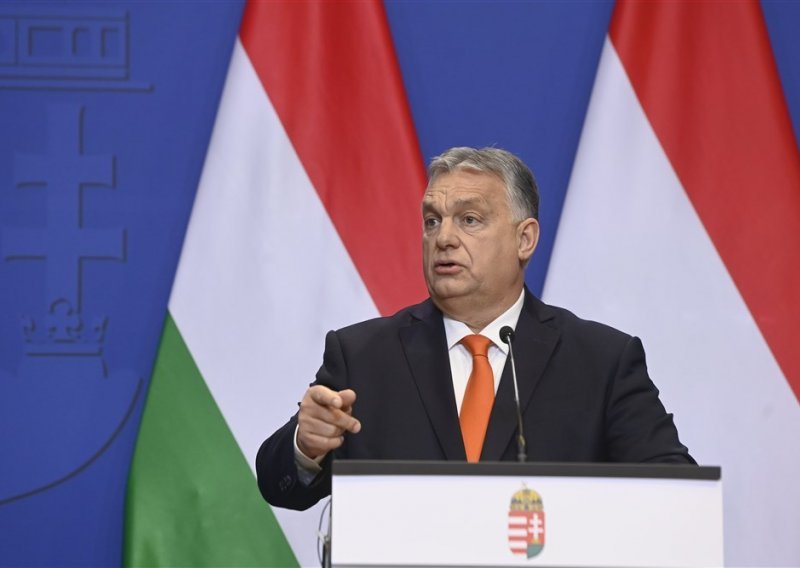 Orban: 'Bliže smo nego ikad svjetskom ratu, zapadni čelnici zahvaćeni su ratnom groznicom'