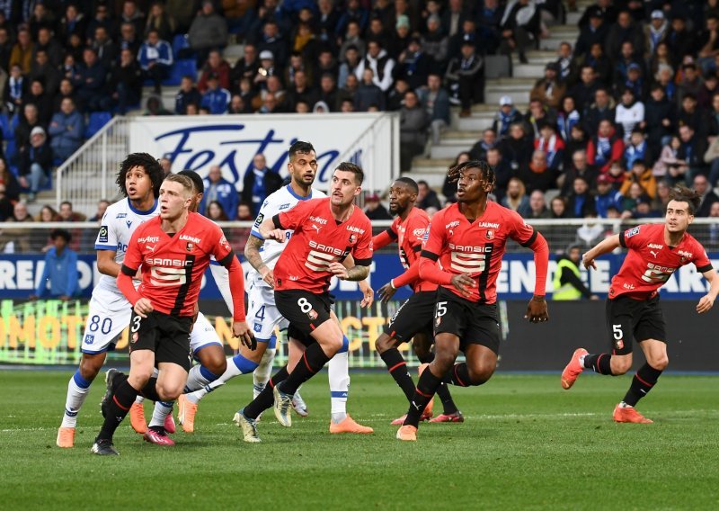 [FOTO] Kylian Mbappe u 90. za pobjedu PSG-a, 'nula' Lovre Majera