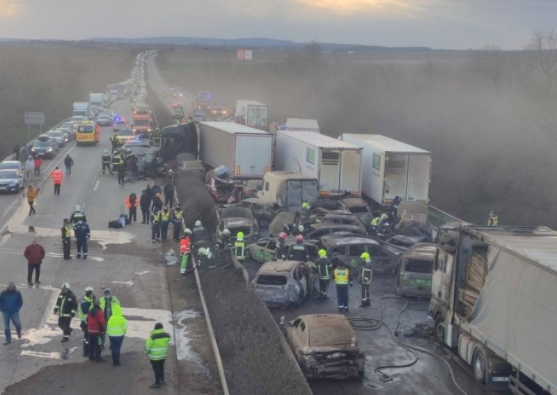U velikom sudaru kod Budimpešte sudjelovalo pet kamiona i 37 automobila, šest osoba bori se za život