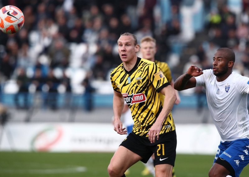 AEK doživio težak domaći poraz u derbiju grčkog prvenstva, Domagoj Vida asistent za počasni gol
