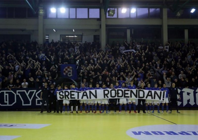 Futsal Dinamo pobjedom čestitao 'boysima' 30. rođendan