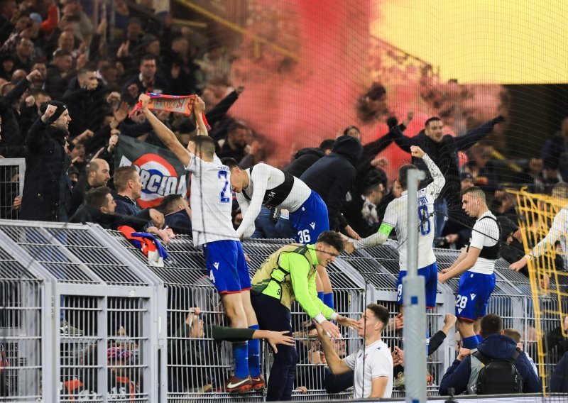 [FOTO] Ludnica u Dortmundu! Juniori Hajduka perfektnim izvođenjem jedanaesteraca preko Borussije stigli do polufinala Lige prvaka