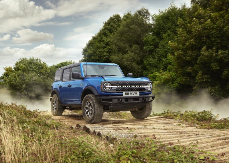 [FOTO/VIDEO] Ford Bronco stiže u Europu; Legendarni 4x4 terenac s 2,7-litrenim V6 motorom od 335 KS