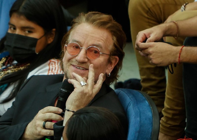 Bono Vox: 'Pritisak da izgledam 'macho' spriječio me da priznam ljubav prema Abbi'