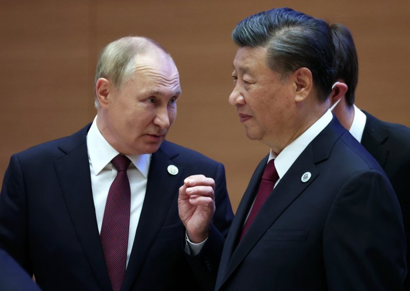 Glasnogovornik ukrajinskog ministarstva: Ukrajina pozorno prati posjet kineskog predsjednika Rusiji