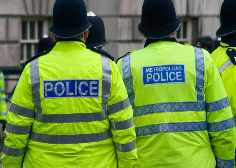Novo izvješće: Seksističko, rasističko i homofobno ponašanje u redovima londonske policije