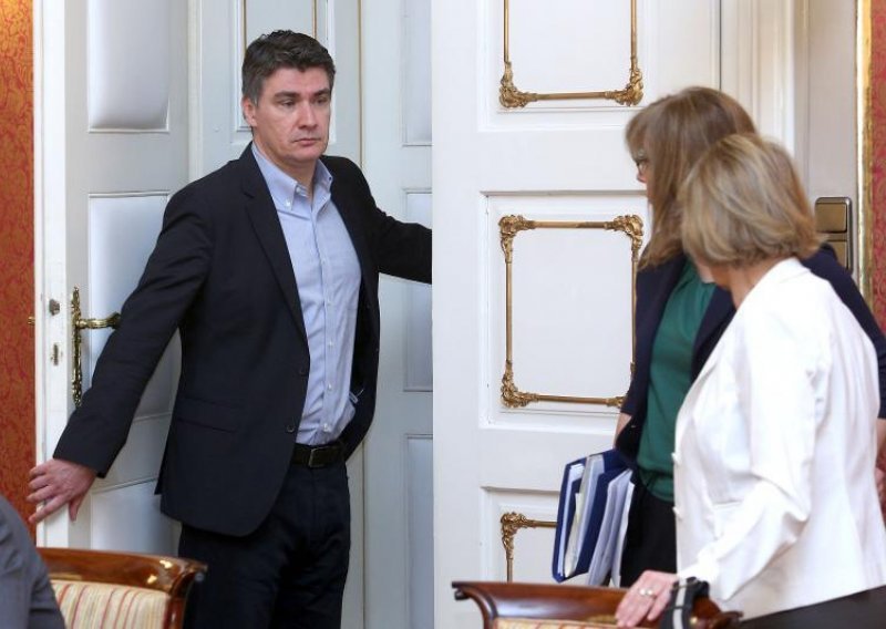 Smjene su Milanovićev manevar prije odlaska u Brazil