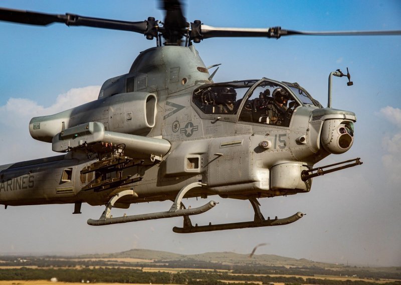 SAD ponudio Slovačkoj jurišne helikoptere uz veliki popust