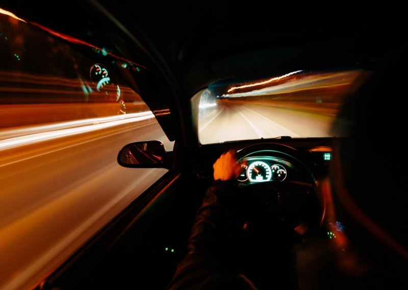 Nova prometna kamera: Umjetna inteligencija otkrivat će vozače pod utjecajem opijata