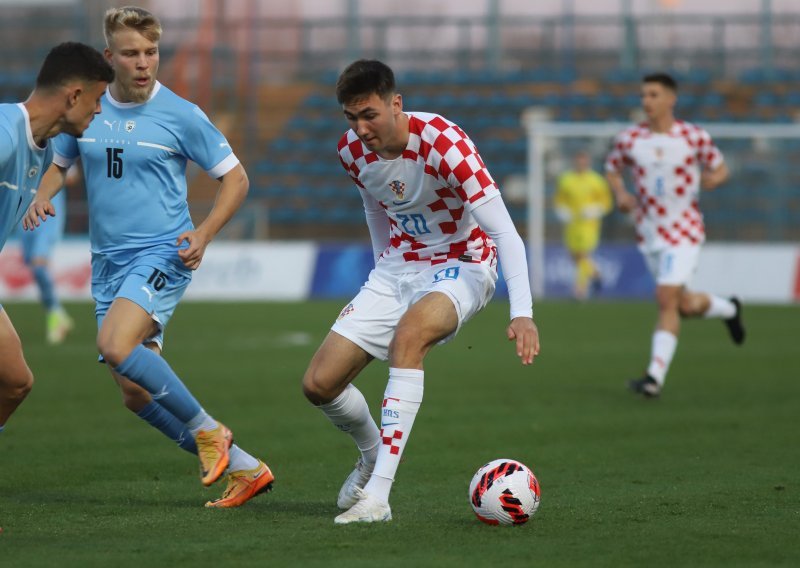 [FOTO] Prva priprema prije Eura završila remijem! Mladi Vatreni protiv vršnjaka iz Izraela odigrali utakmicu bez golova