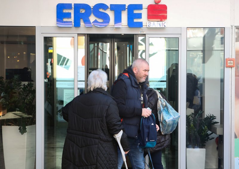 Erste banka povećava kamatne stope na depozite građana i gotovinske kredite