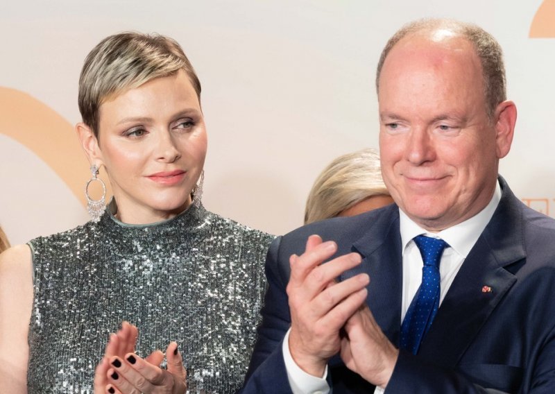 Ovim su zajedničkim pojavljivanjem princeza Charlene i princ Albert prekinuli sva nagađanja o razvodu