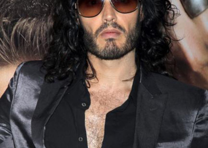 Koju to sad pjevačicu ljubi Russell Brand?