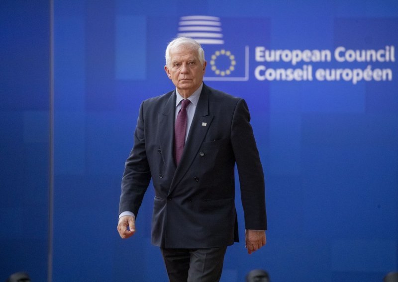 Borrell: EU ne želi biti ovisna o Kini kao što je bila o ruskom plinu