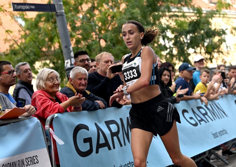 Matea Parlov Koštro srušila osobni rekord, slavila na maratonu u Hannoveru i ostvarila najveći cilj - Pariz