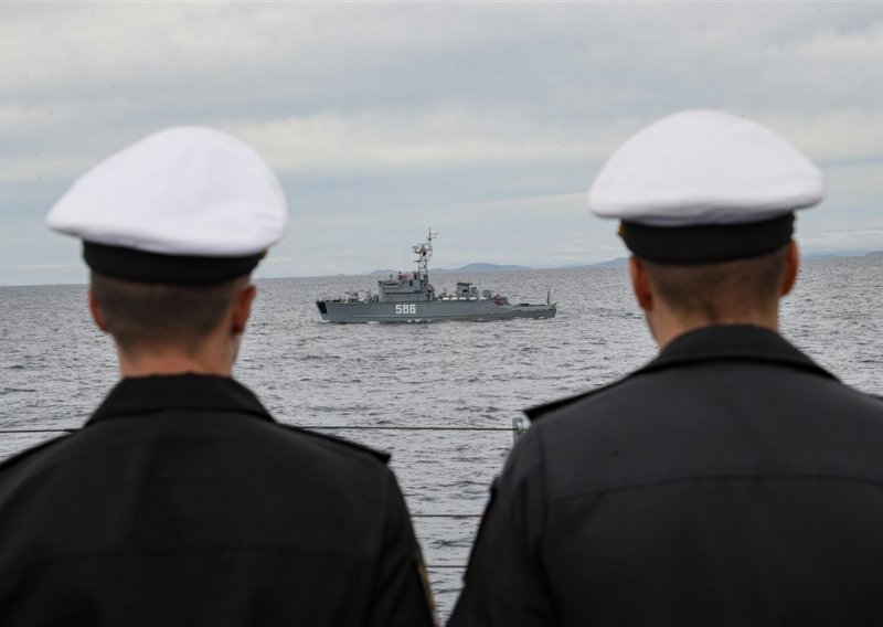 [VIDEO] Rusi ispalili projektile na lažnu metu u Japanskom moru