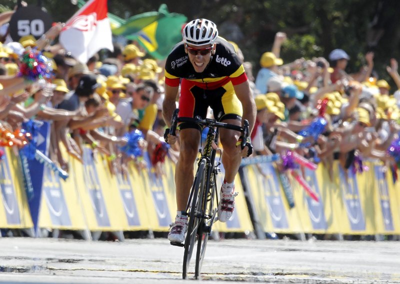 Gilbertu prva etapa, Contador zaostao