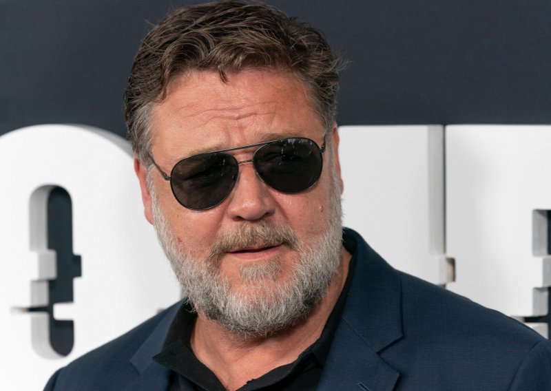 Može li tužnije: Na godišnjicu očeve smrti Russell Crowe ponovno je u suzama