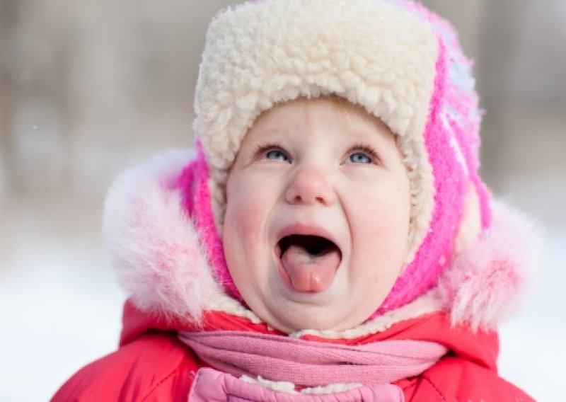 Mala djeca ne smiju biti dulje od 15 minuta na hladnoći