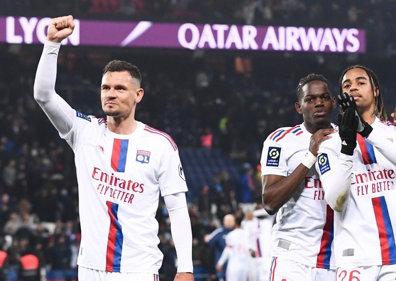 Lyon i Lovren šokirali moćni PSG usred Pariza; Messi, Mbappe i društvo na udaru navijača