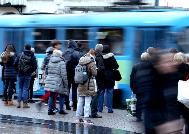 Sudar blokirao promet tramvaja prema Savišću